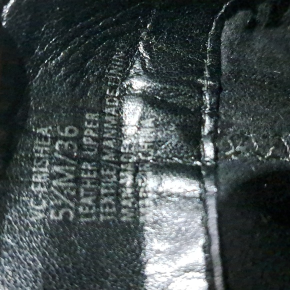 Vince Camuto Frishea Bootie - Picture 12 of 12